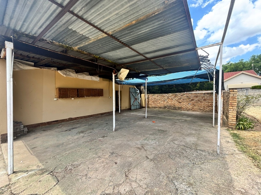 3 Bedroom Property for Sale in La Hoff North West